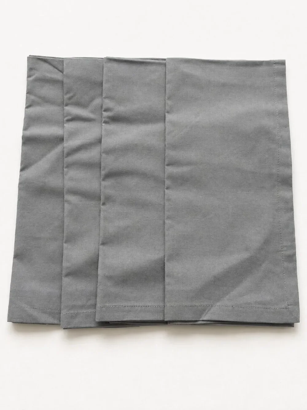 CB2 Crate & Barrel Poplin Dinner Napkins in Grey Gray x4 -New- Rare/Discontinued